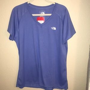 The North Face women’s tee